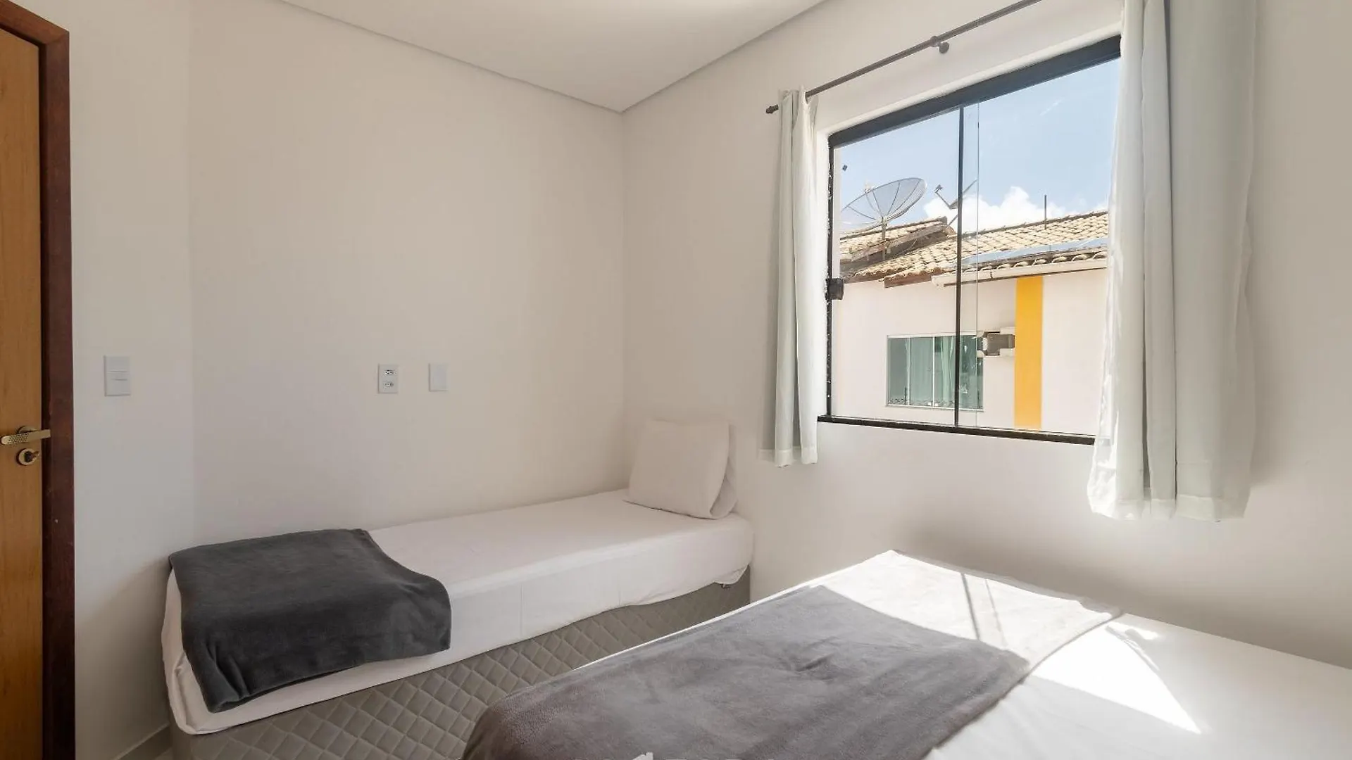 Apartamentos Em Condominio Com Piscina - Porto Seg. - Ptr Porto Seguro 0*,